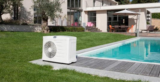 Quelle pompe à chaleur choisir pour votre piscine ? Guide selon la taille et le climat