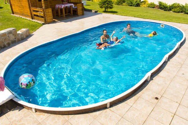 Piscine bois ovale amovible 7,3 x 3,7 x 1,2 m