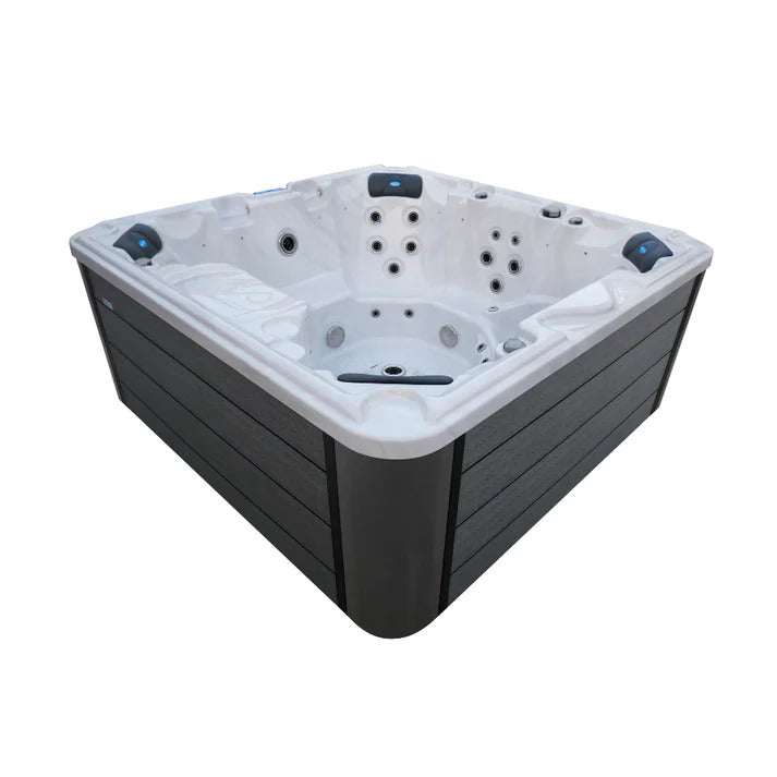 Spa 7 Places NatuSpa XL7/62 Silver Bluetooth 62 Jets avec Couverture