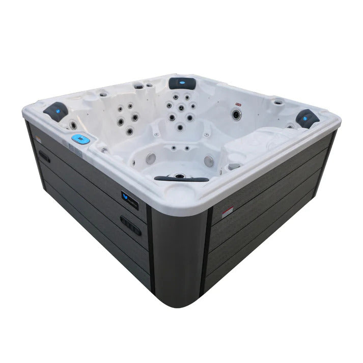 Spa 7 Places NatuSpa XL7/62 Silver Bluetooth 62 Jets avec Couverture