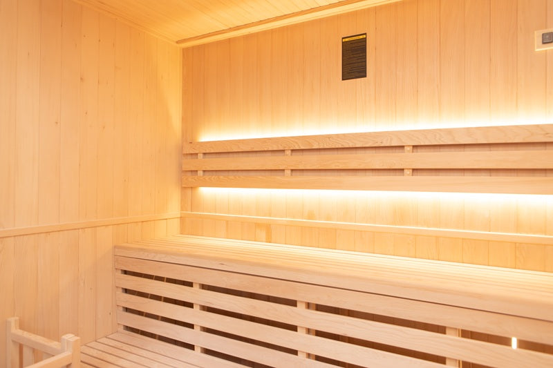 Sauna finlandais 6 places Zen avec poêle Harvia 6 kW LED