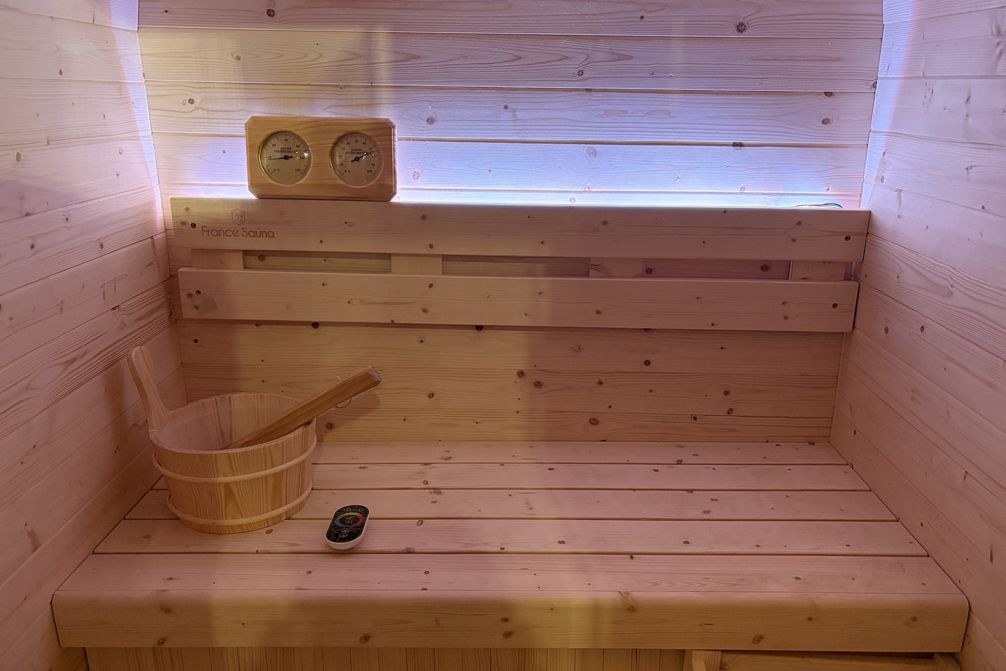 Sauna extérieur bois Gaïa Urban 2 places jardin avec poêle 4,5 kW