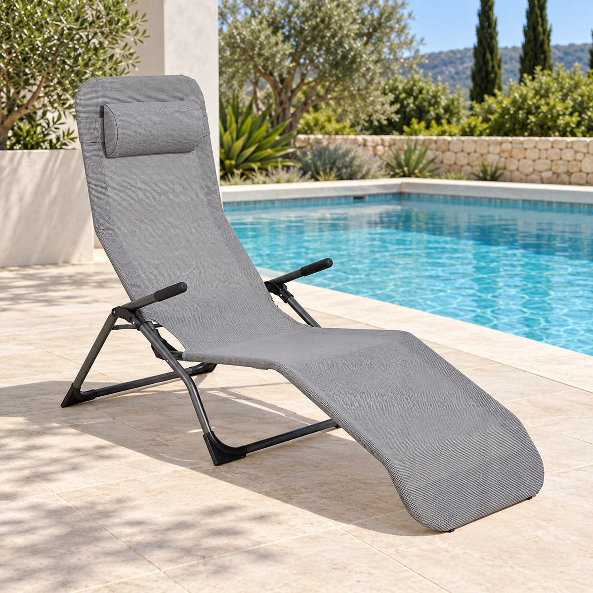 Bain de soleil pliant en aluminium gris avec appui-tête