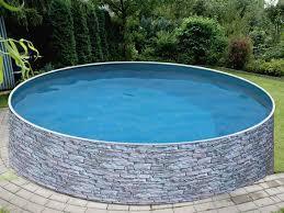 Piscine design ronde en pierre de 5 m x 1,2 m