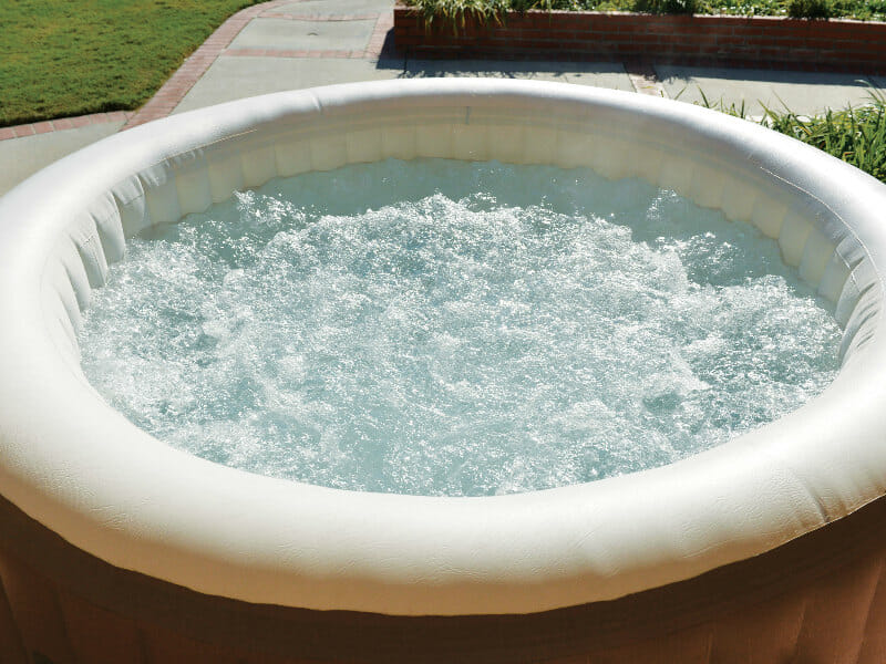 Spa gonflable PureSpa Bubble HSW 800 pour 4 personnes